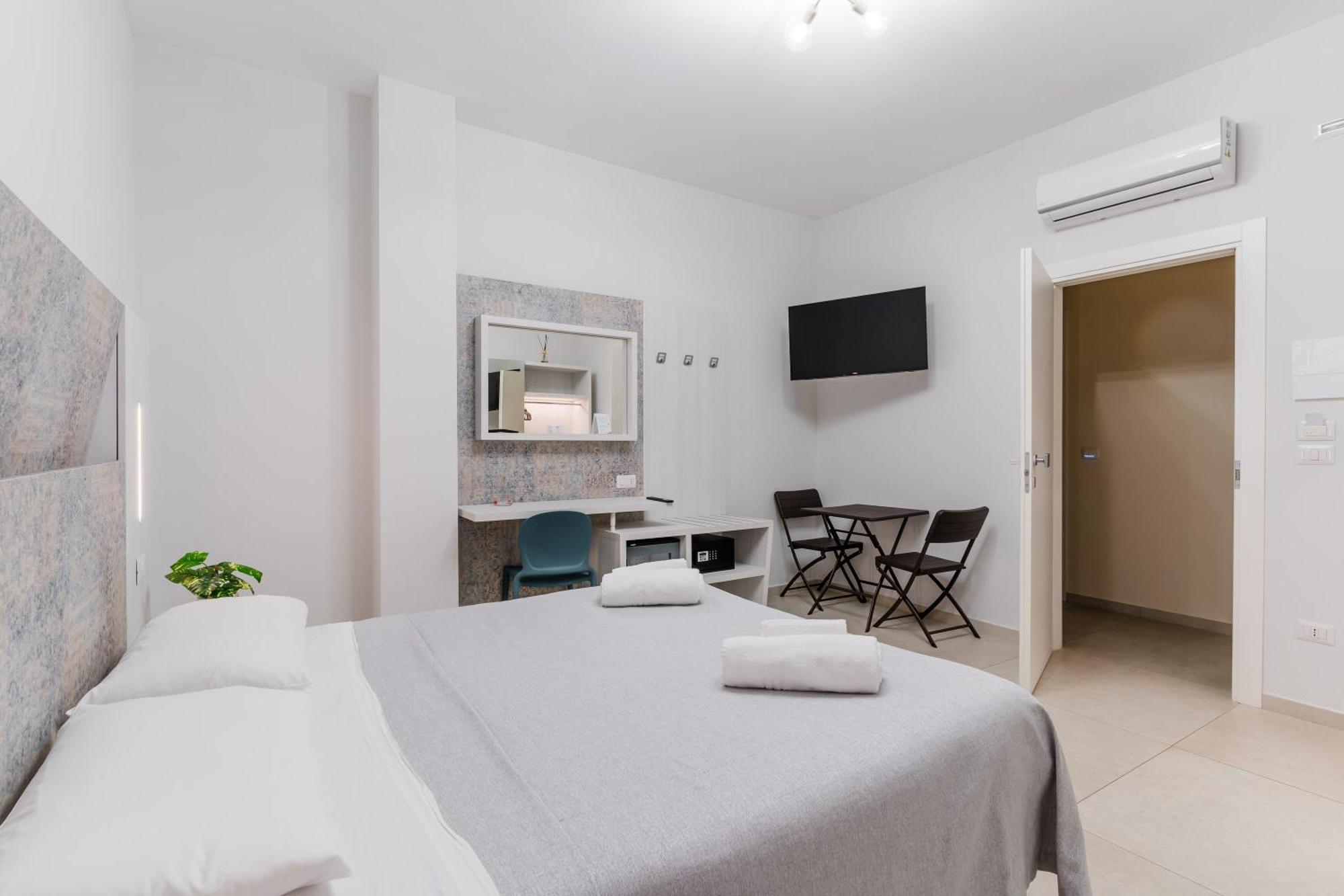 Hotel Da Ettore - Salento Selection ポルト・チェザーレオ エクステリア 写真