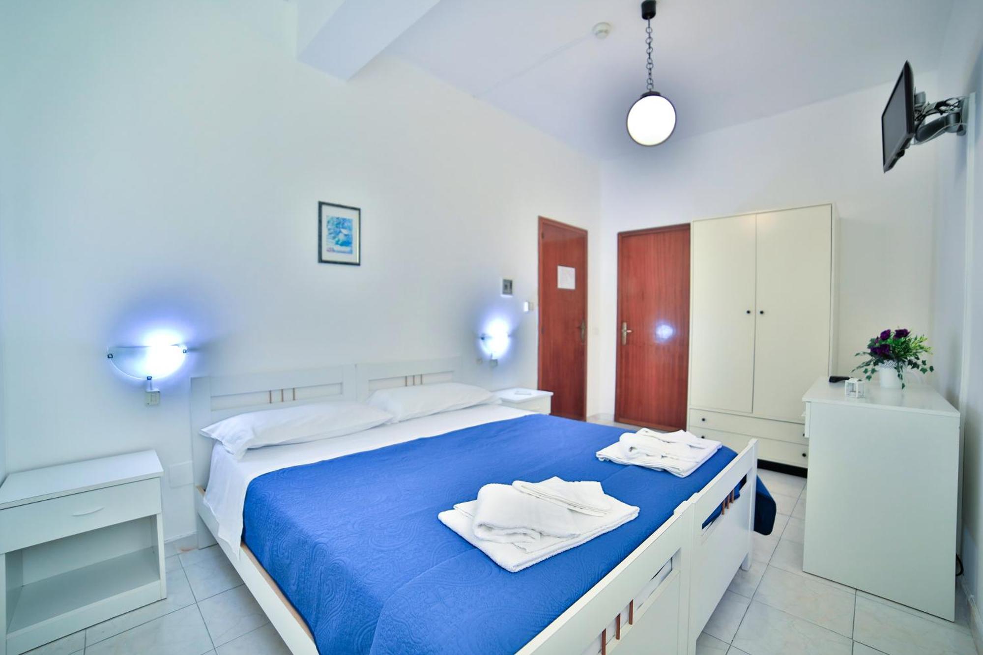 Hotel Da Ettore - Salento Selection ポルト・チェザーレオ エクステリア 写真